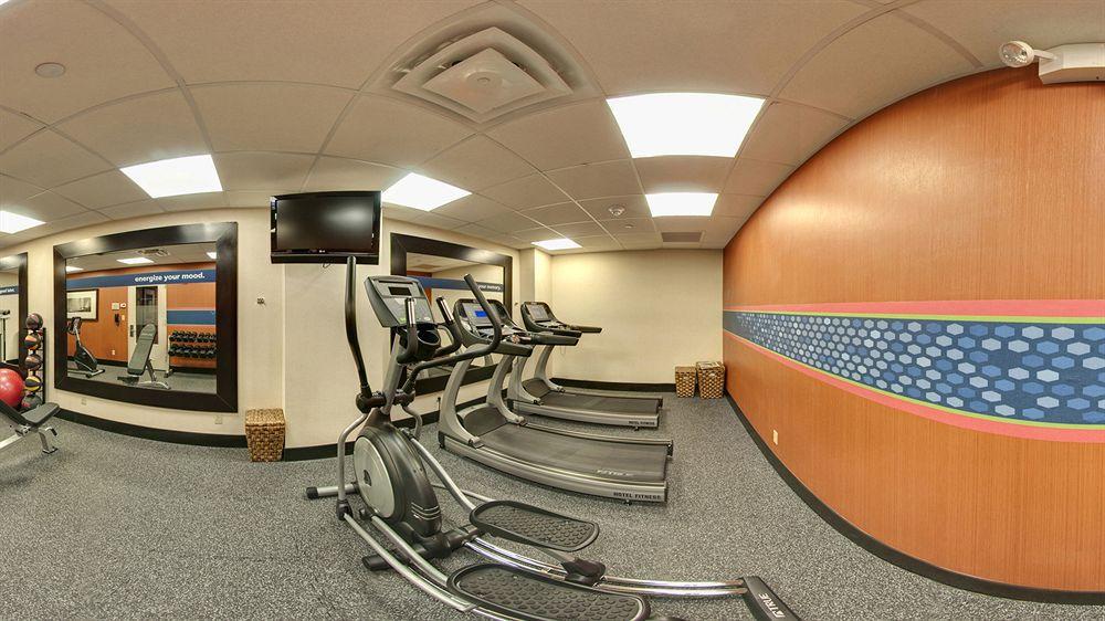 Hampton Inn Manhattan - Times Square South New York Dış mekan fotoğraf