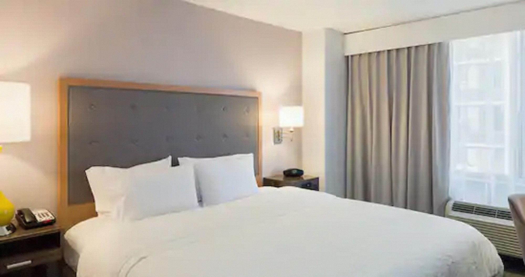 Hampton Inn Manhattan - Times Square South New York Dış mekan fotoğraf