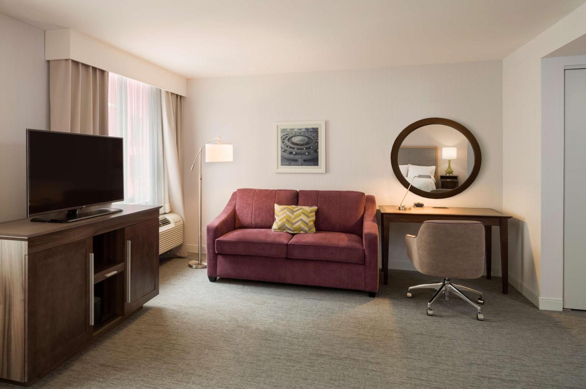 Hampton Inn Manhattan - Times Square South New York Dış mekan fotoğraf