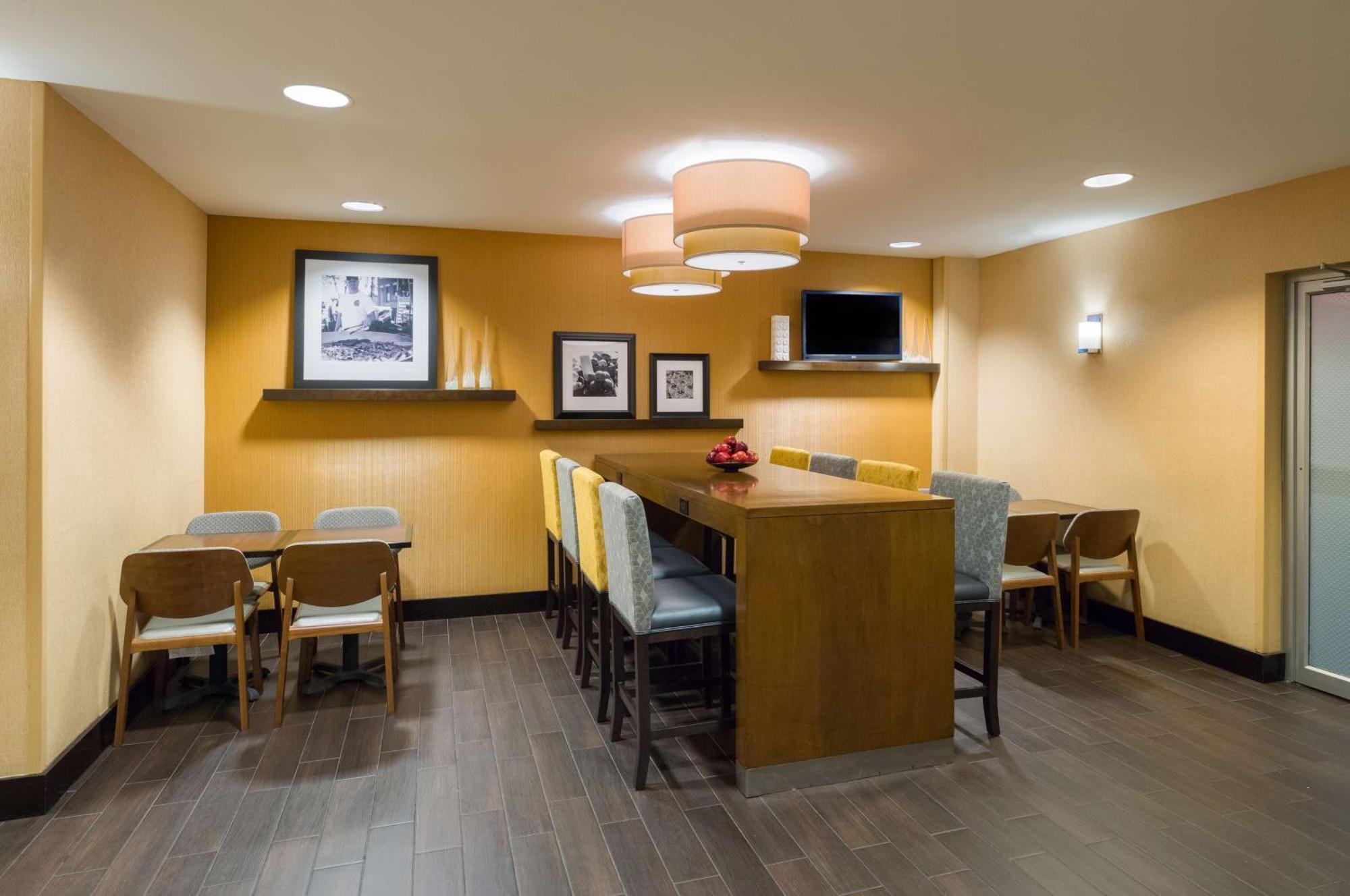 Hampton Inn Manhattan - Times Square South New York Dış mekan fotoğraf